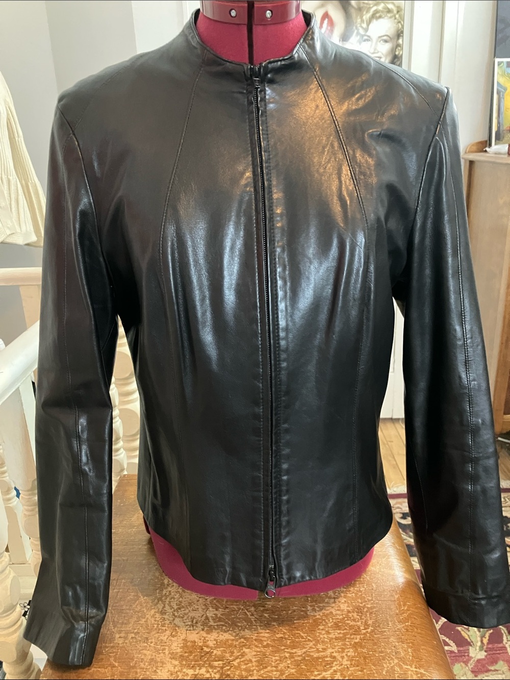 Danier Black Women's Leather Zip Jacket medium